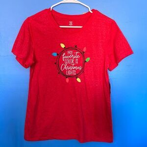 Holiday Time S - 8/10 Red Holiday T-Shirt “My Favorite Color is Christmas Lights